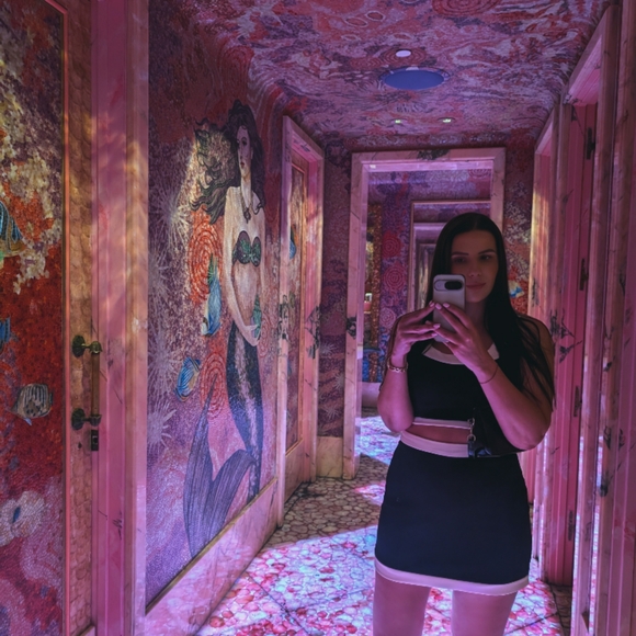 Black and White Crop Top and Skirt Set - Picture 7 of 11